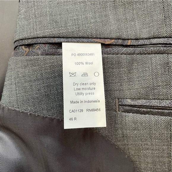 Ralph Lauren Suit Jacket - Picture 9 of 9